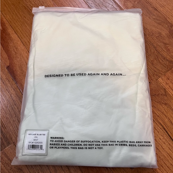 Vintage Style Henley T-Shirt (Mint) *NEW* - Picture 3 of 9